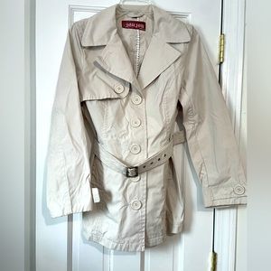 JouJou Lightweight Trenchcoat Women’s Medium
